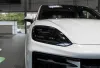 PORSCHE Cayenne Thumbnail 1