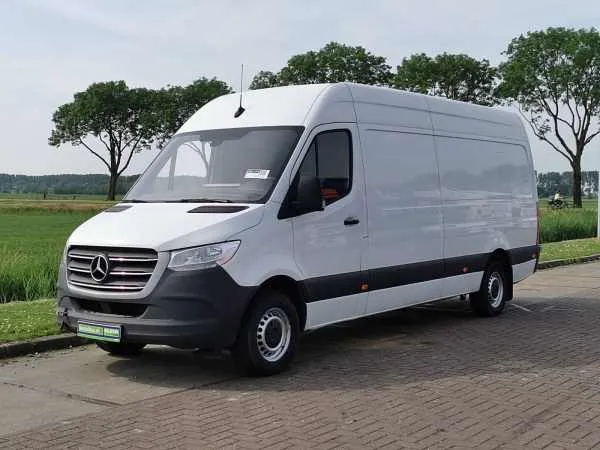 Mercedes-Benz Sprinter 314 CDI Image 2