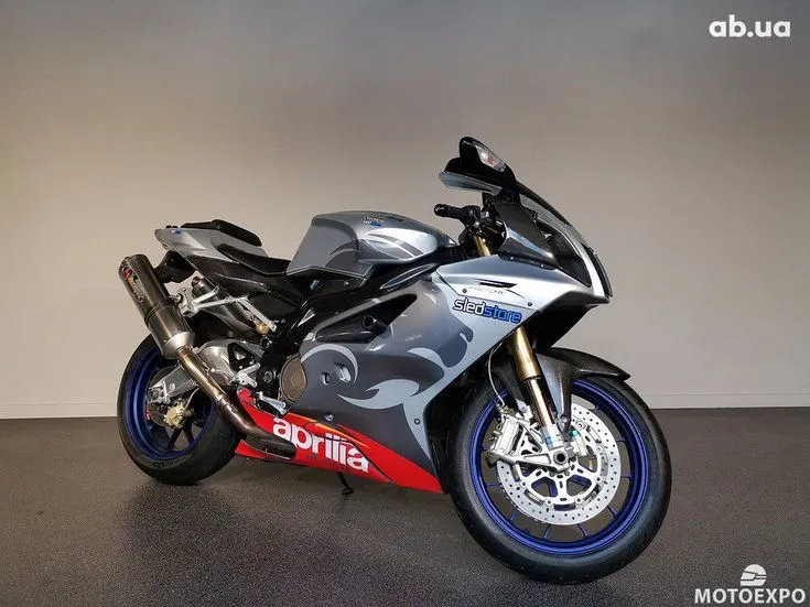 Aprilia RSV Image 1